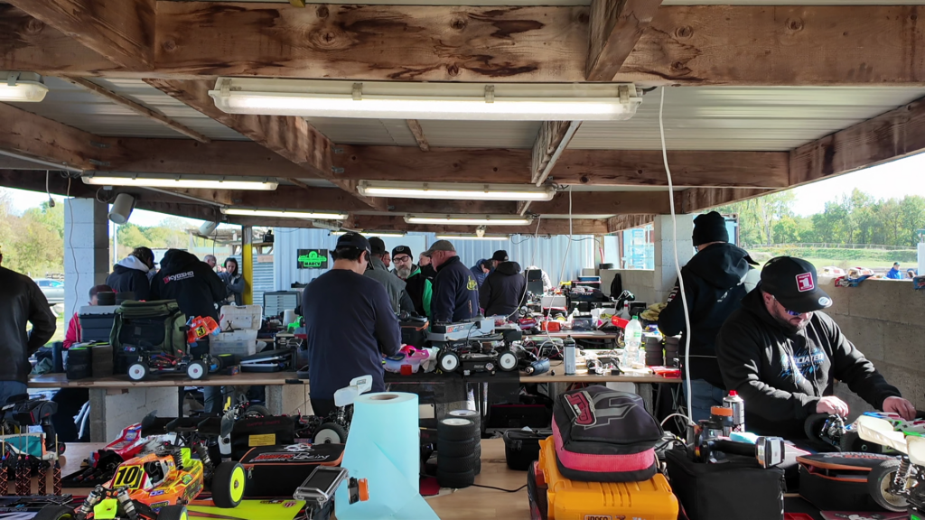 Voitures radio commandées, Circuit Méric Vierzon